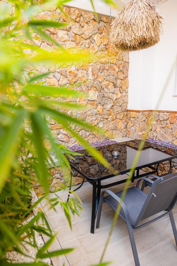 City Compass Luxury Suites Rhodes City Exterior foto